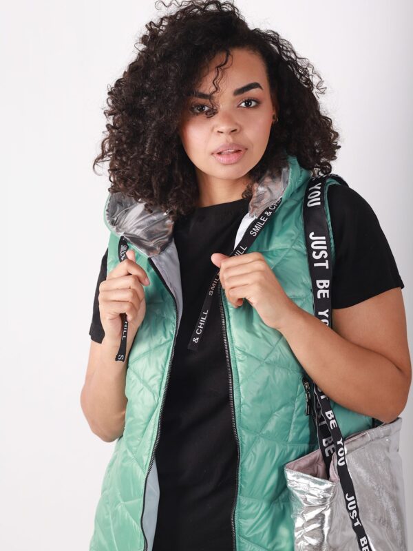 Krótka miętowa pikowana kamizelka typu mat + torba gratis