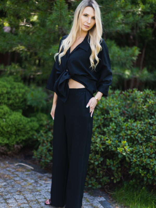 Komplet damski 2-częściowy Soft Flow, czarny – bluzka wiązana i szerokie spodnie